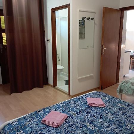 Apartments Mare Novigrad  Luaran gambar