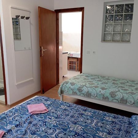 Apartments Mare Novigrad  Luaran gambar