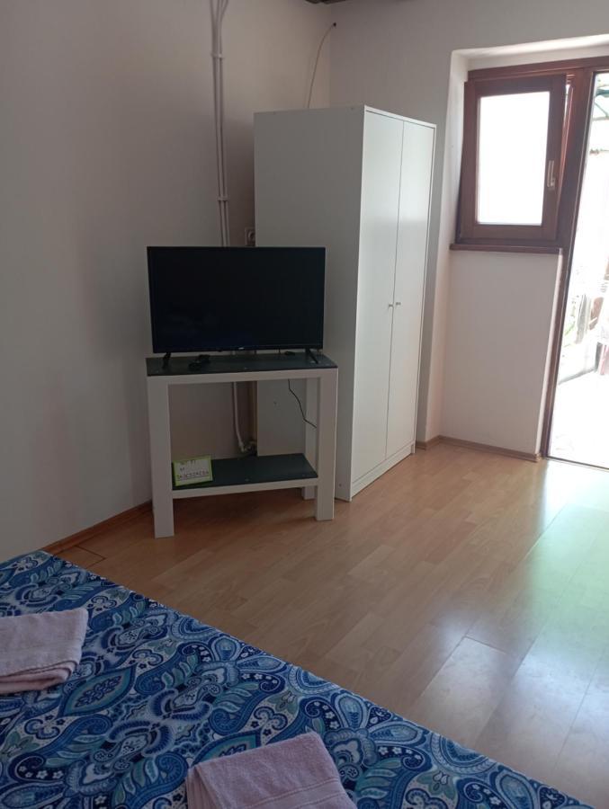 Apartments Mare Novigrad  Luaran gambar