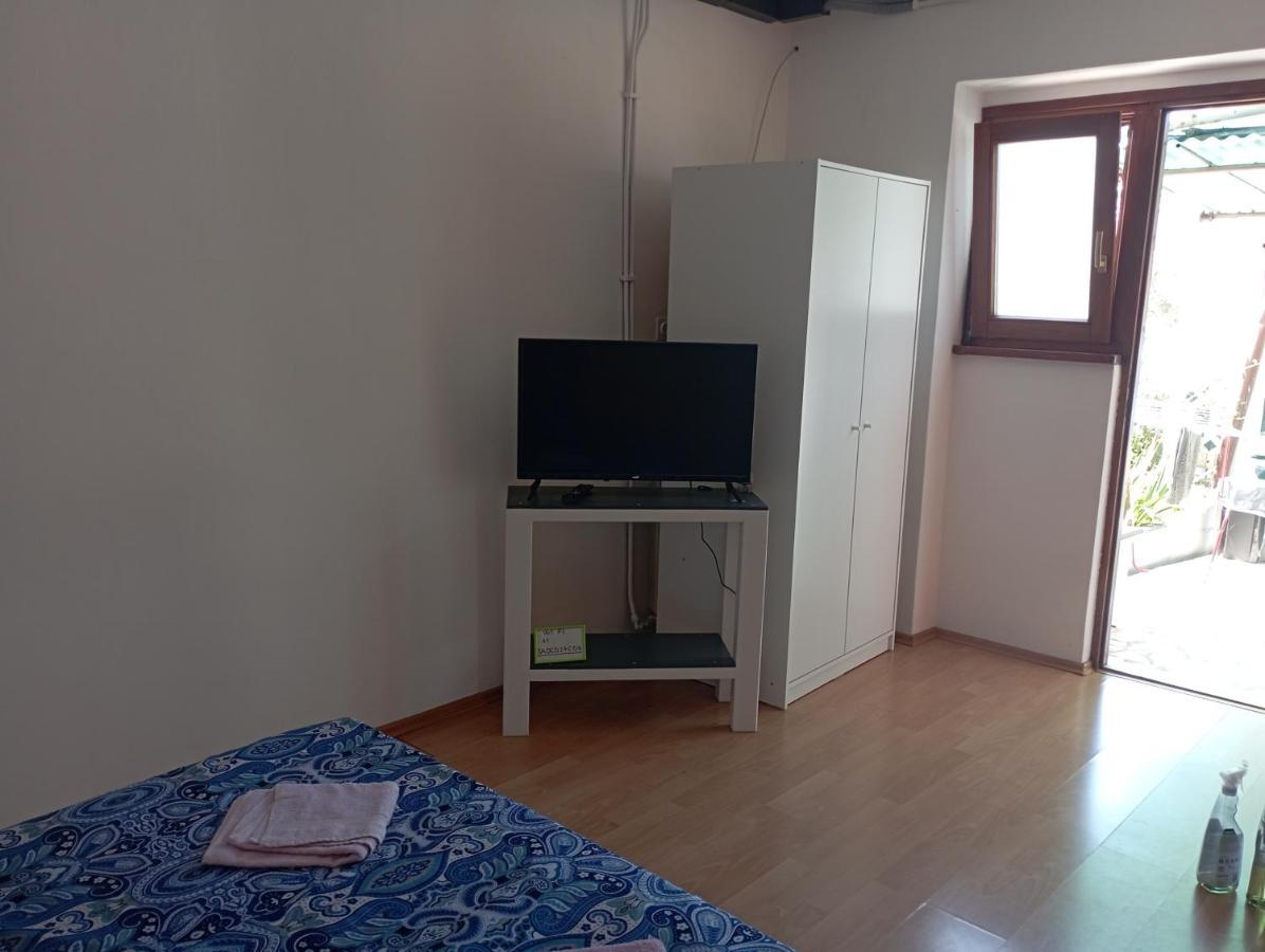 Apartments Mare Novigrad  Luaran gambar